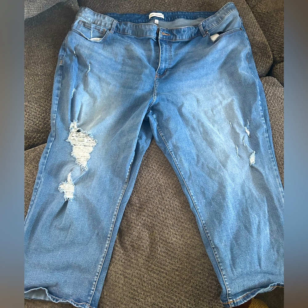 Lane Bryant Boyfriend Crop Distressed - 26W